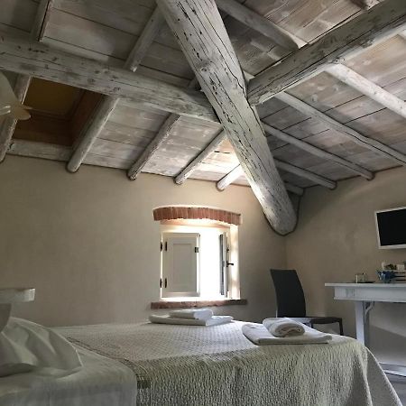 Hôtel Casal Del Pigno à Peschiera del Garda Extérieur photo