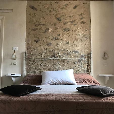 Hôtel Casal Del Pigno à Peschiera del Garda Extérieur photo