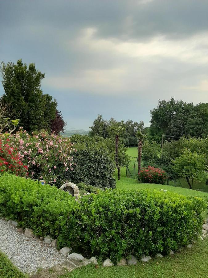 Hôtel Casal Del Pigno à Peschiera del Garda Extérieur photo